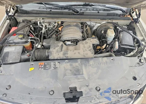 2015 Chevrolet Suburban C1500 Lt z USA, uszkodzony, nr VIN 1GNSCJKC6FR156925